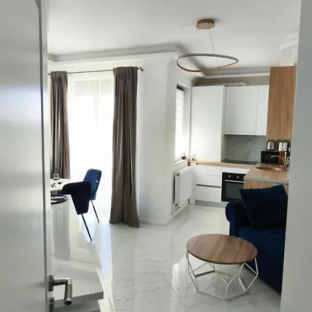 Esteban's Black Sea Apartment *